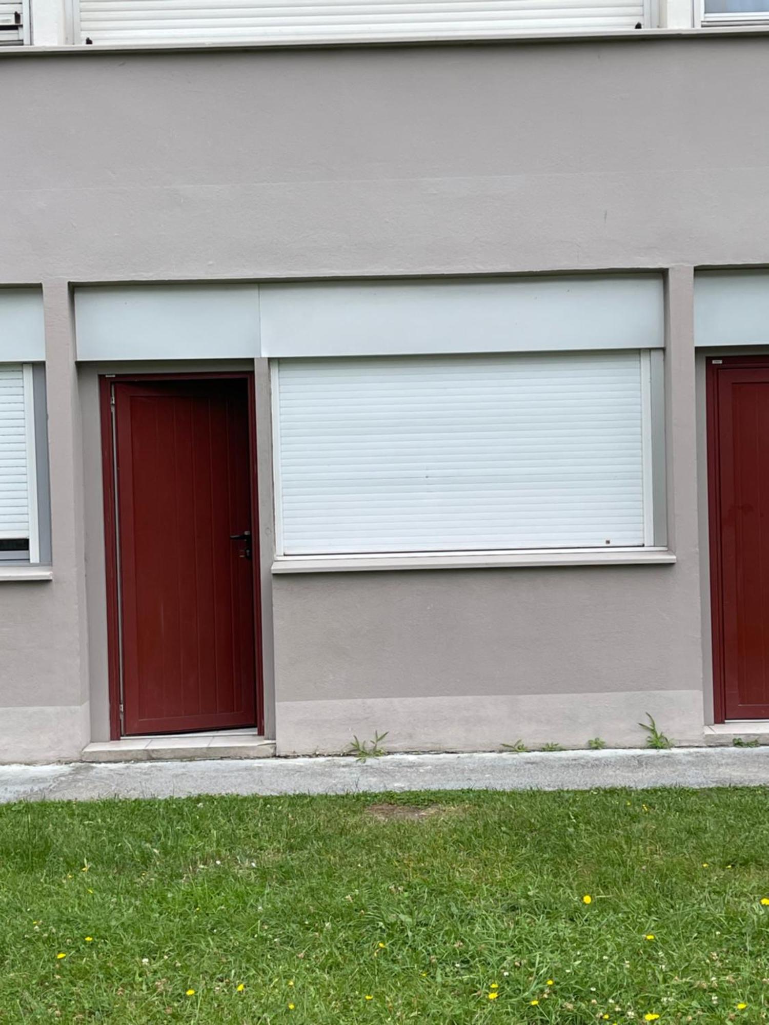 Appartement Ou Studio En Hyper Centre, Pour La Plage Et La Rue Pietonne Il Suffit De Traverser La Rue , Voir La Photo Principale Andernos-les-Bains Esterno foto